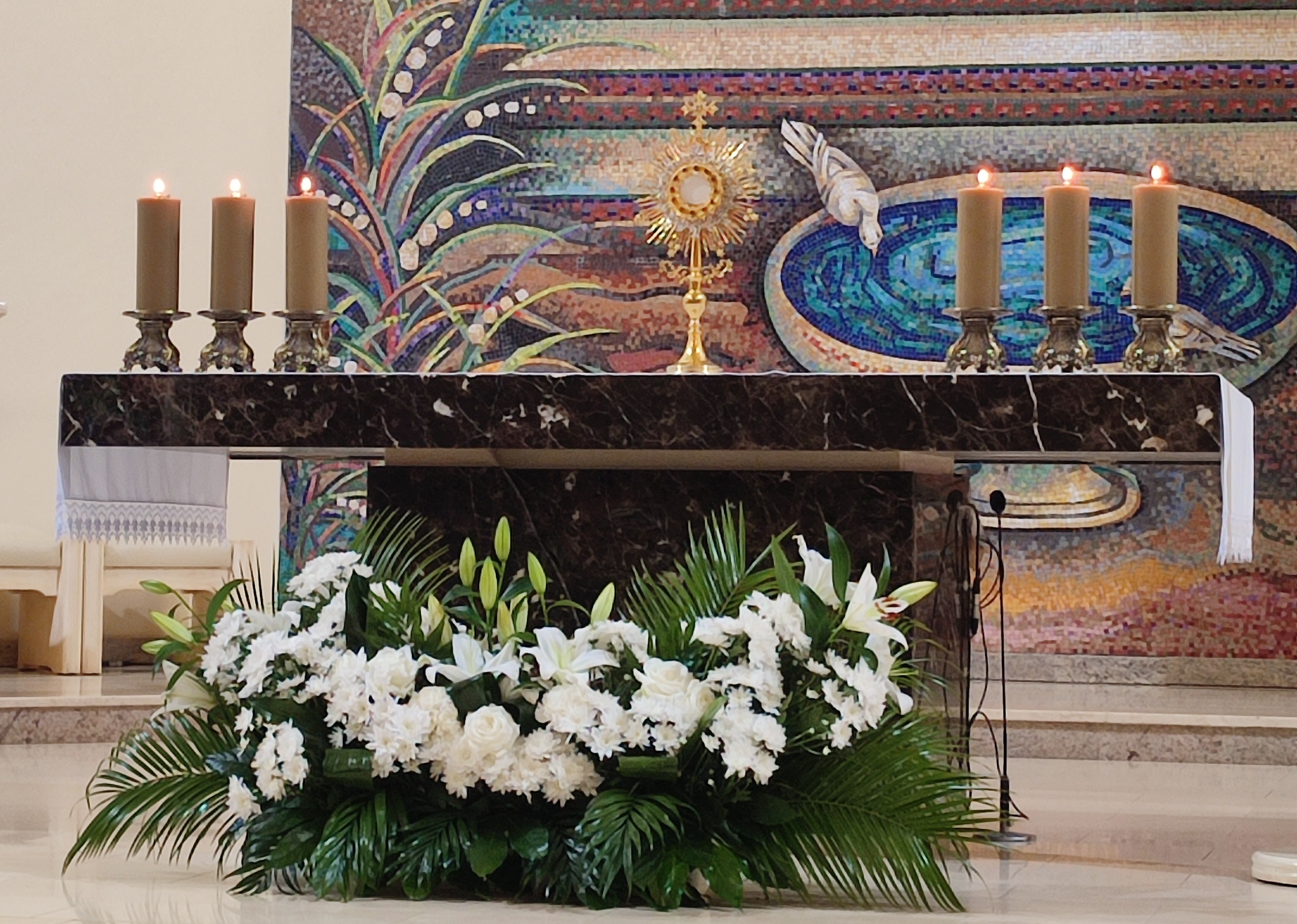 “Pan mój i Bóg mój” Adoracja w święto św. Tomasza.