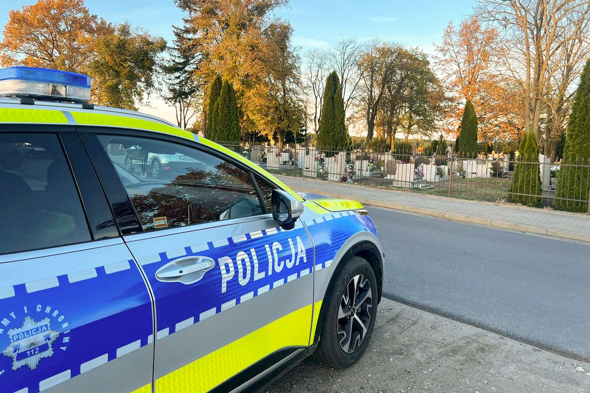 Uwaga, zmiany w organizacji ruchu podczas Wszystkich Świętych