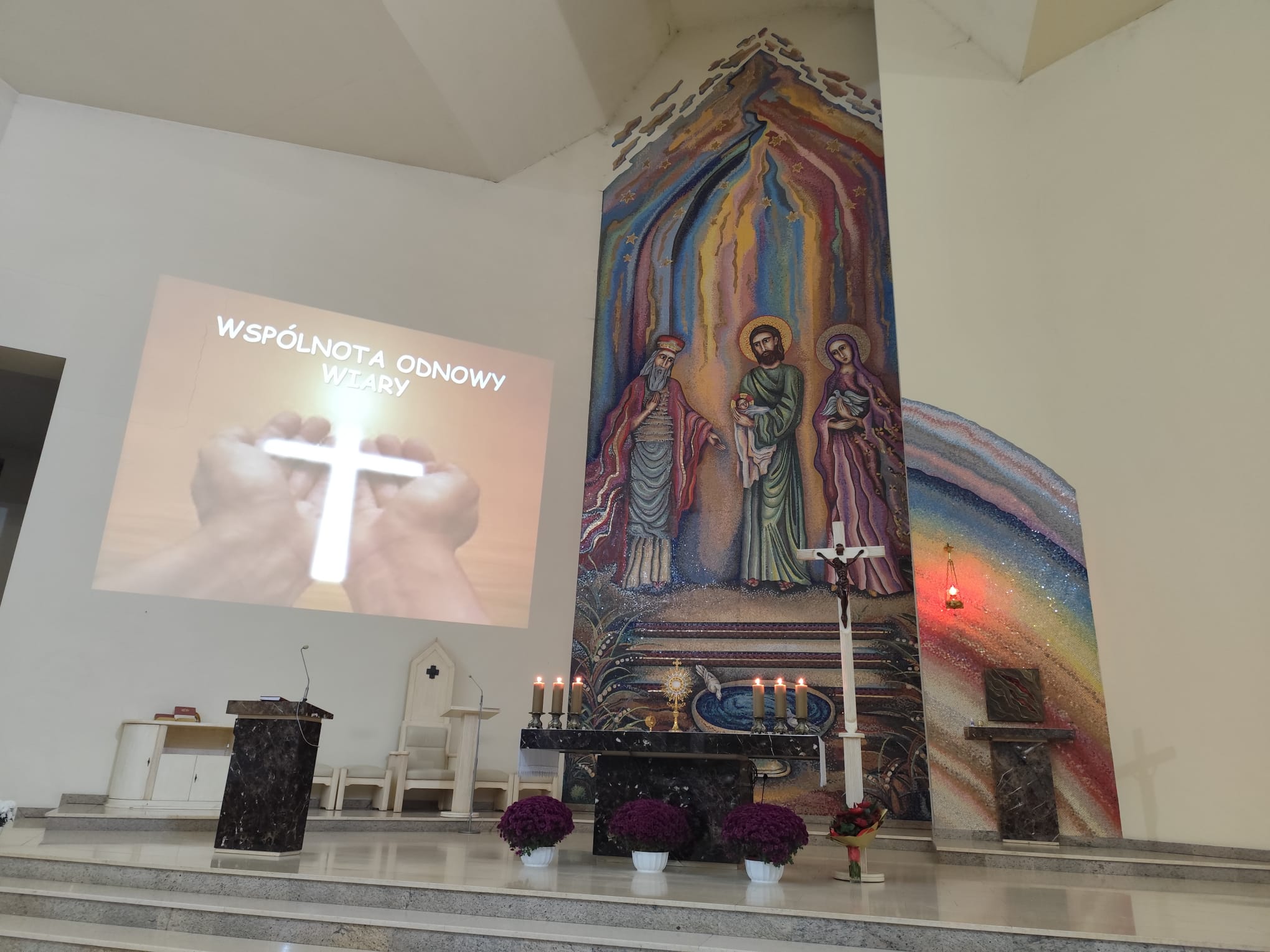 Wieczór Modlitwy i Zadumy – Adoracja Wspólnoty Odnowy Wiary