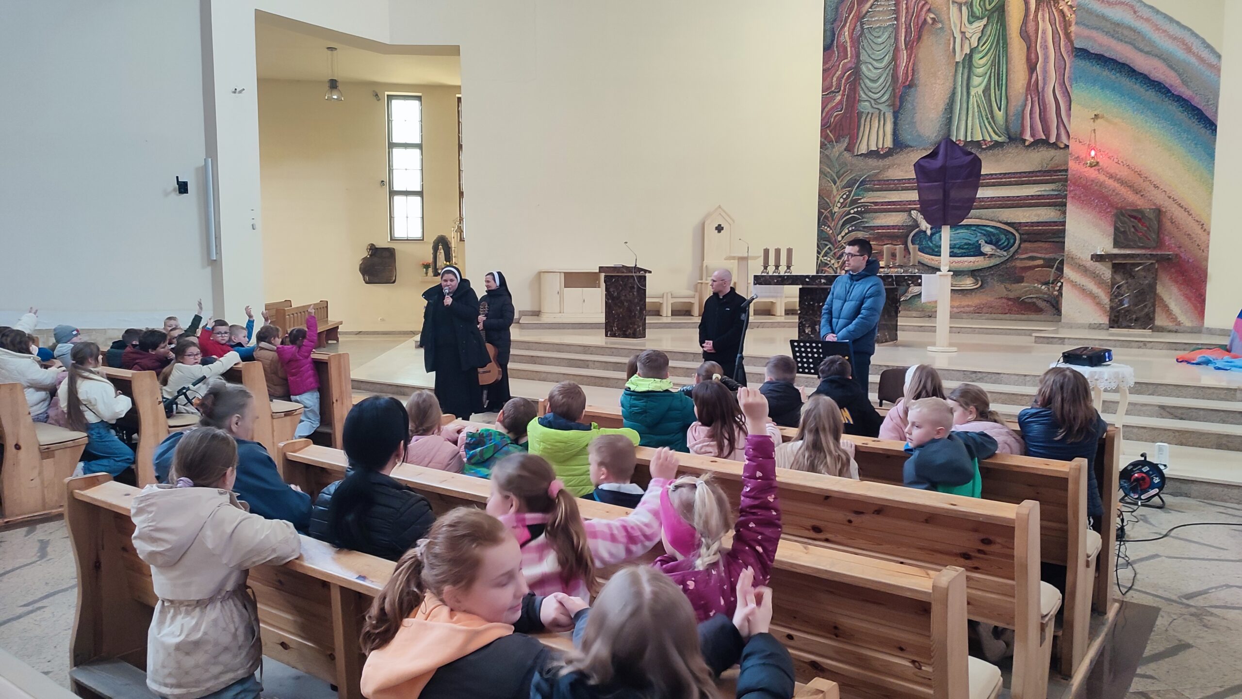 „WWW”- widzę, wierzę, wielbię.