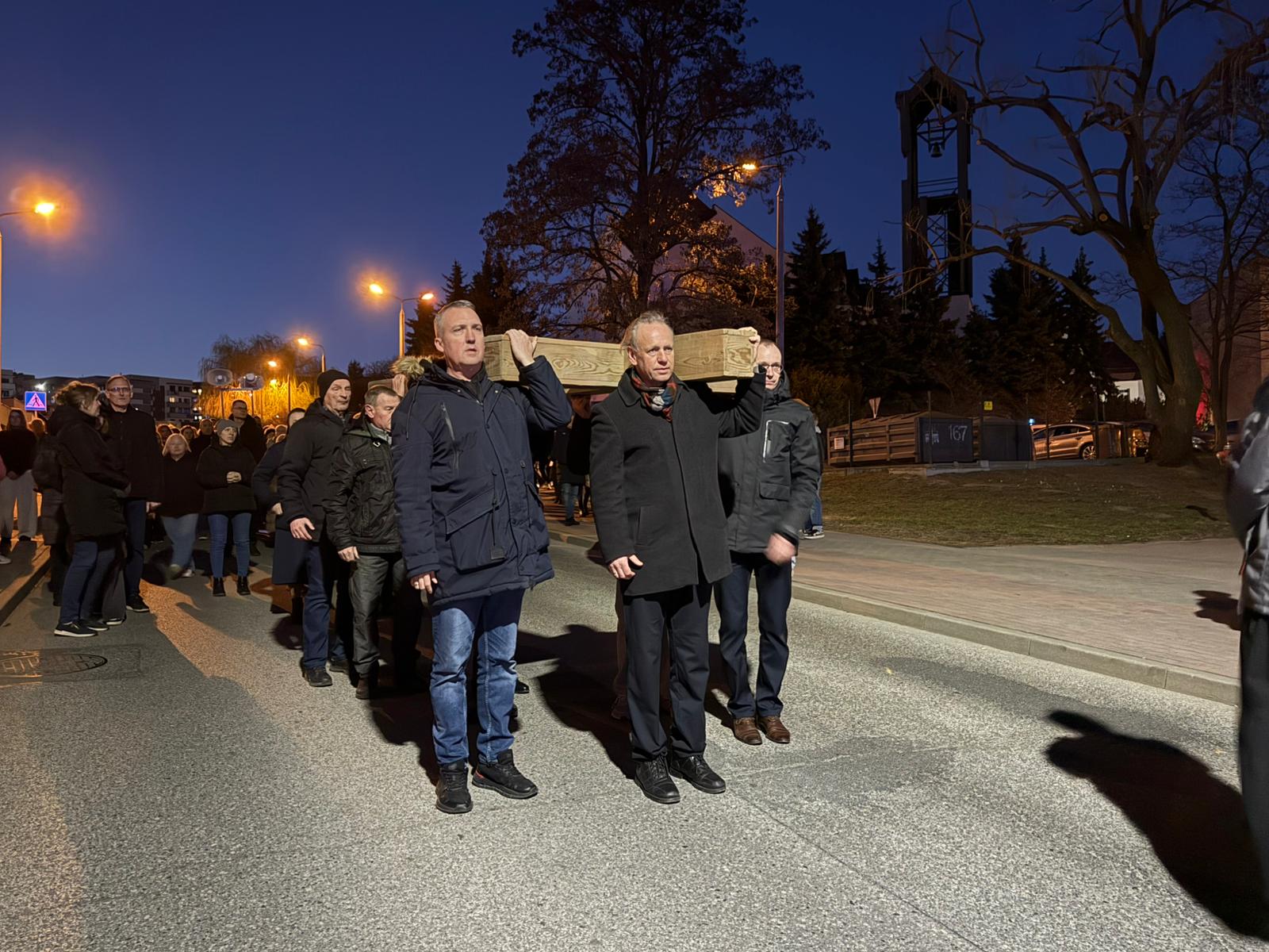 Droga Krzyżowa ulicami miasta